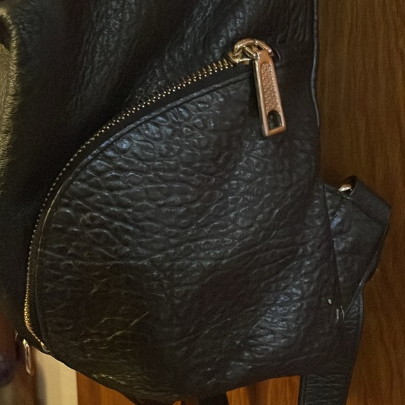 REBECCA MINKOFF BLACK LEATHER JULIAN BACKPACK BAG - Picture 3 of 8